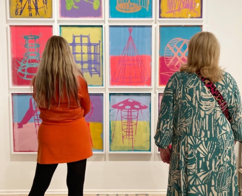 CAEB86D3-F143-4674-AA53-CA1A6F1533E2